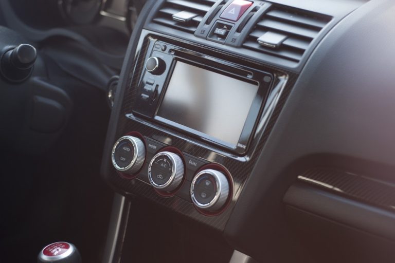 sistemas-de-som-automotivo