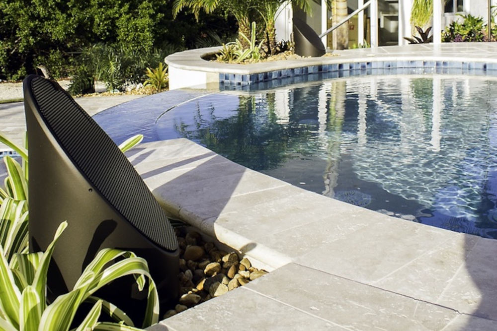 som-para-area-gourmet-e-piscina-1000×667